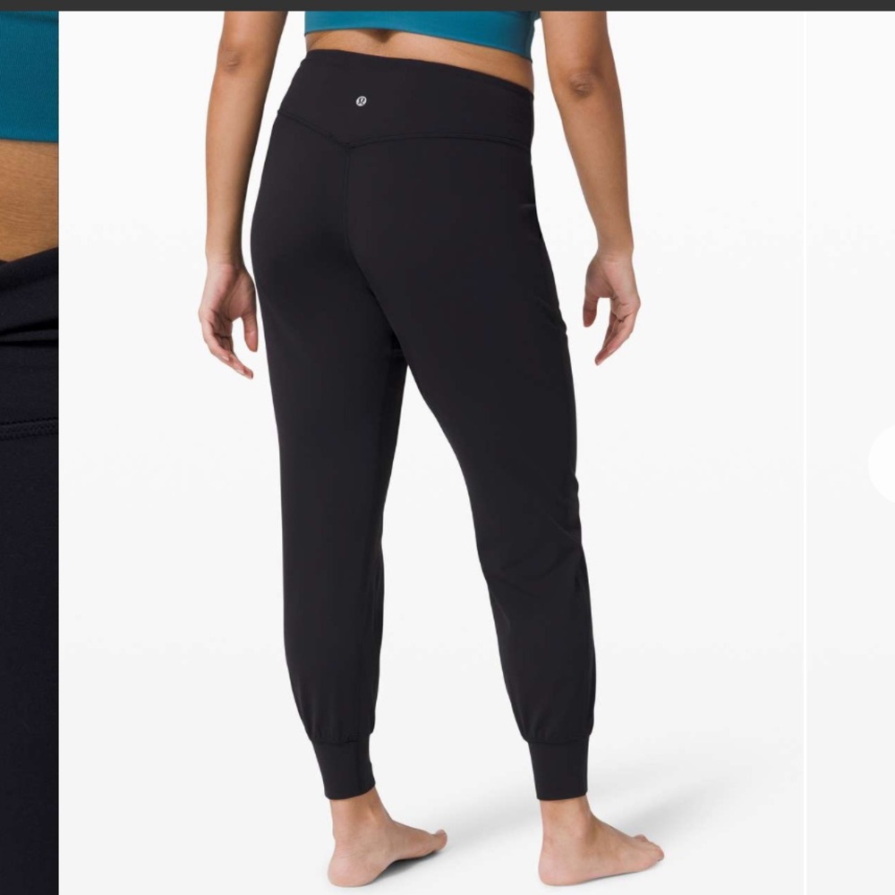 NWOT Lululemon Align Joggers 28” Black 6